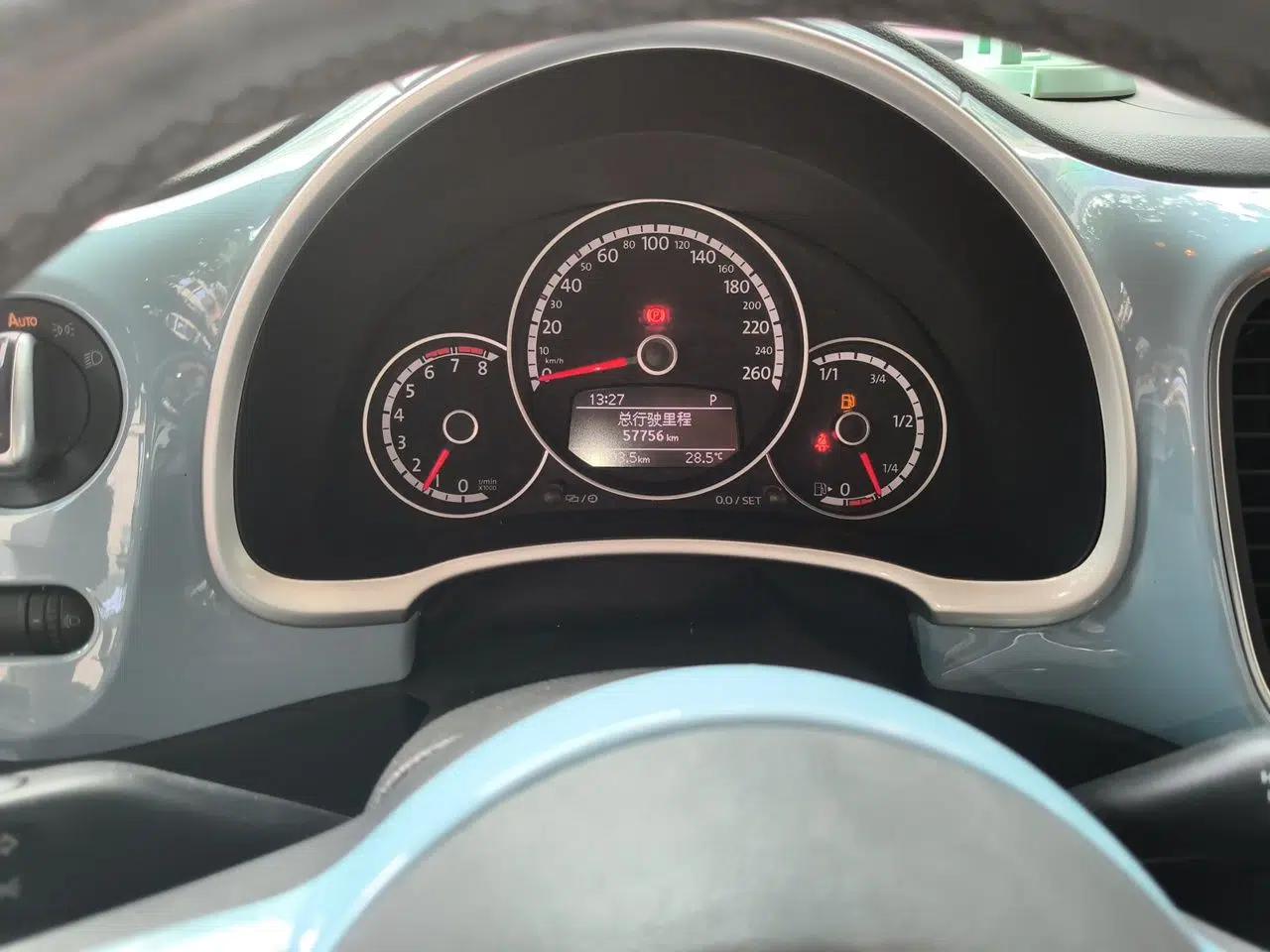 Volkswagen Beetle 2014 1.4TSI R-Line — миниатюра 12
