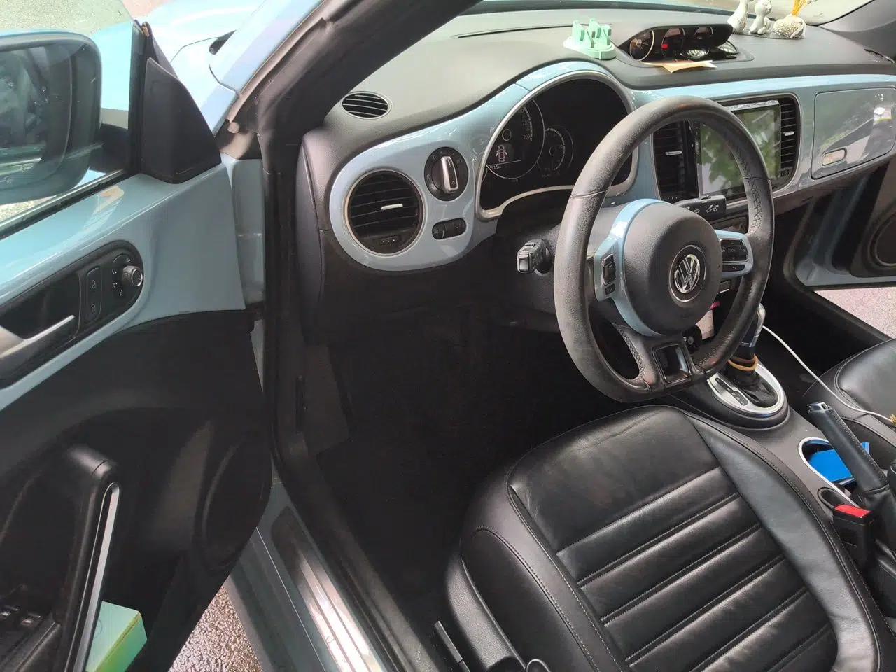 Volkswagen Beetle 2014 1.4TSI R-Line — миниатюра 16