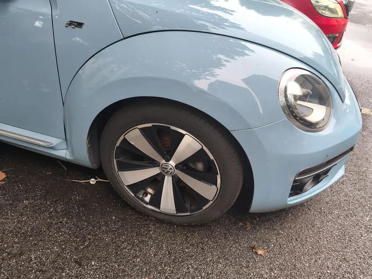 Volkswagen Beetle 2014 1.4TSI R-Line — миниатюра 8