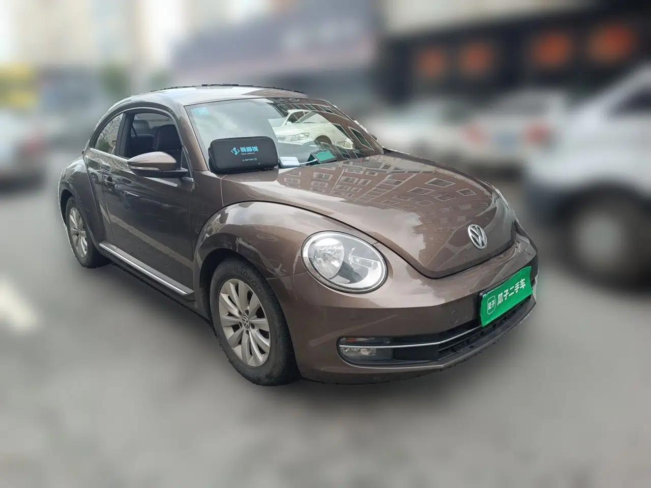 Volkswagen Beetle 2014 1.2TSI Fashion Edition — миниатюра 3