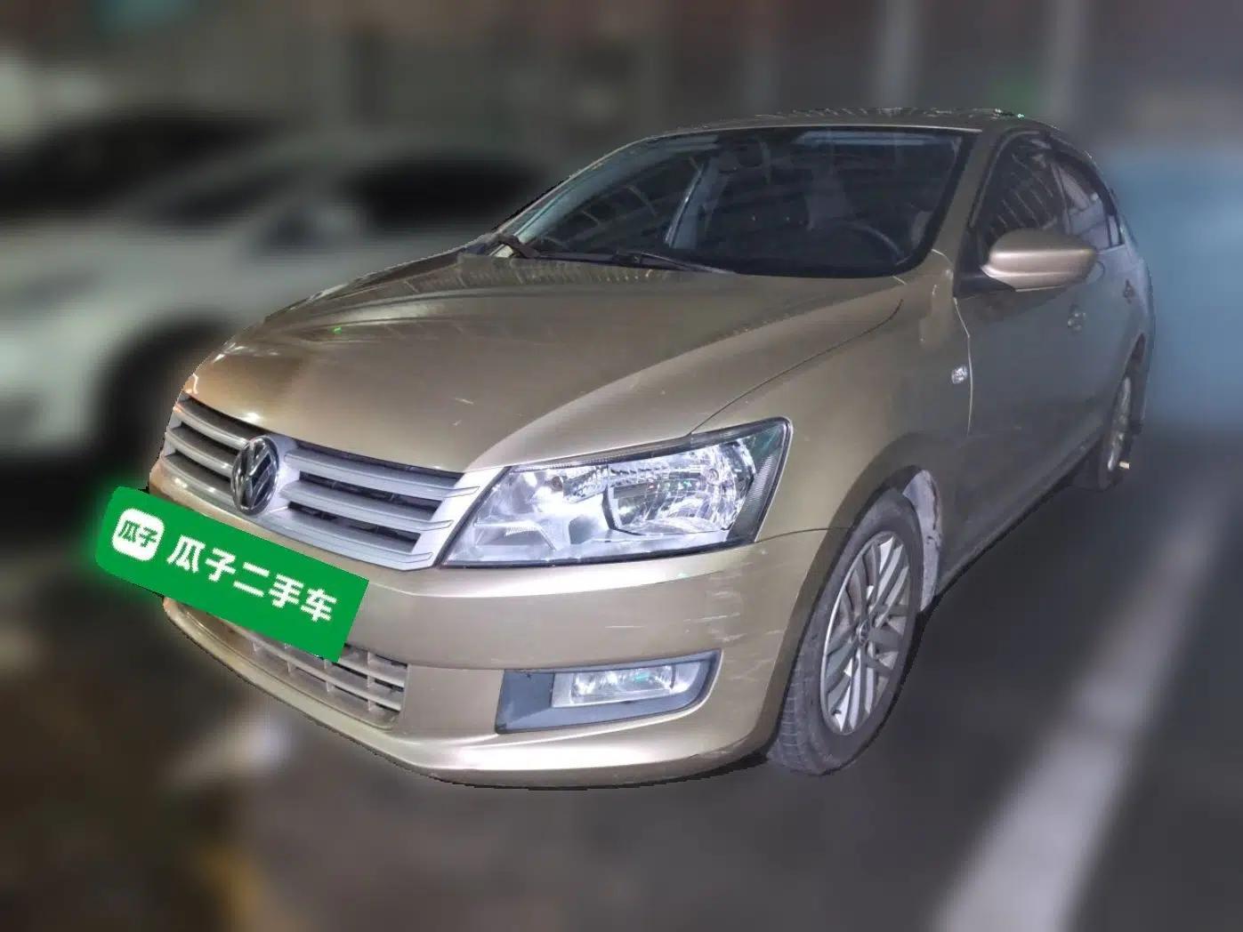 Volkswagen Santana 2013 1.6L Automatic Luxury Edition — миниатюра 1