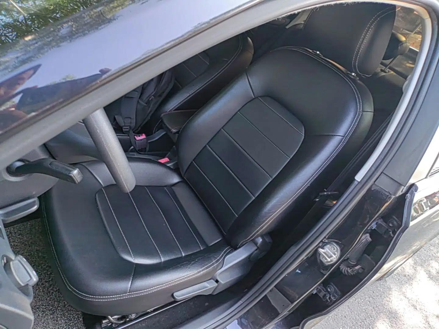 Volkswagen Santana 2016 1.6L Manual Fashion Edition — миниатюра 17
