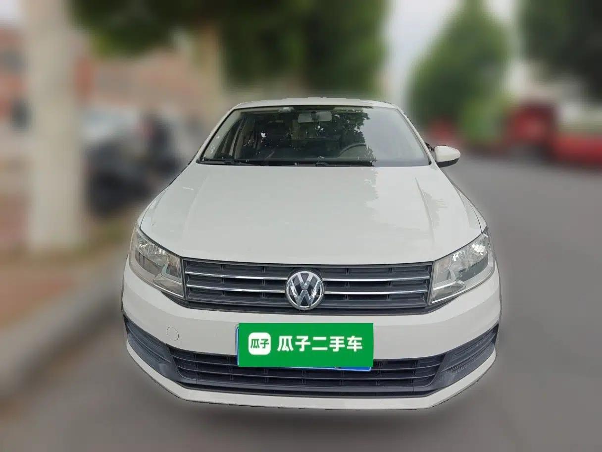 Volkswagen Santana 2016 1.6L Automatic Fashion Edition — миниатюра 2