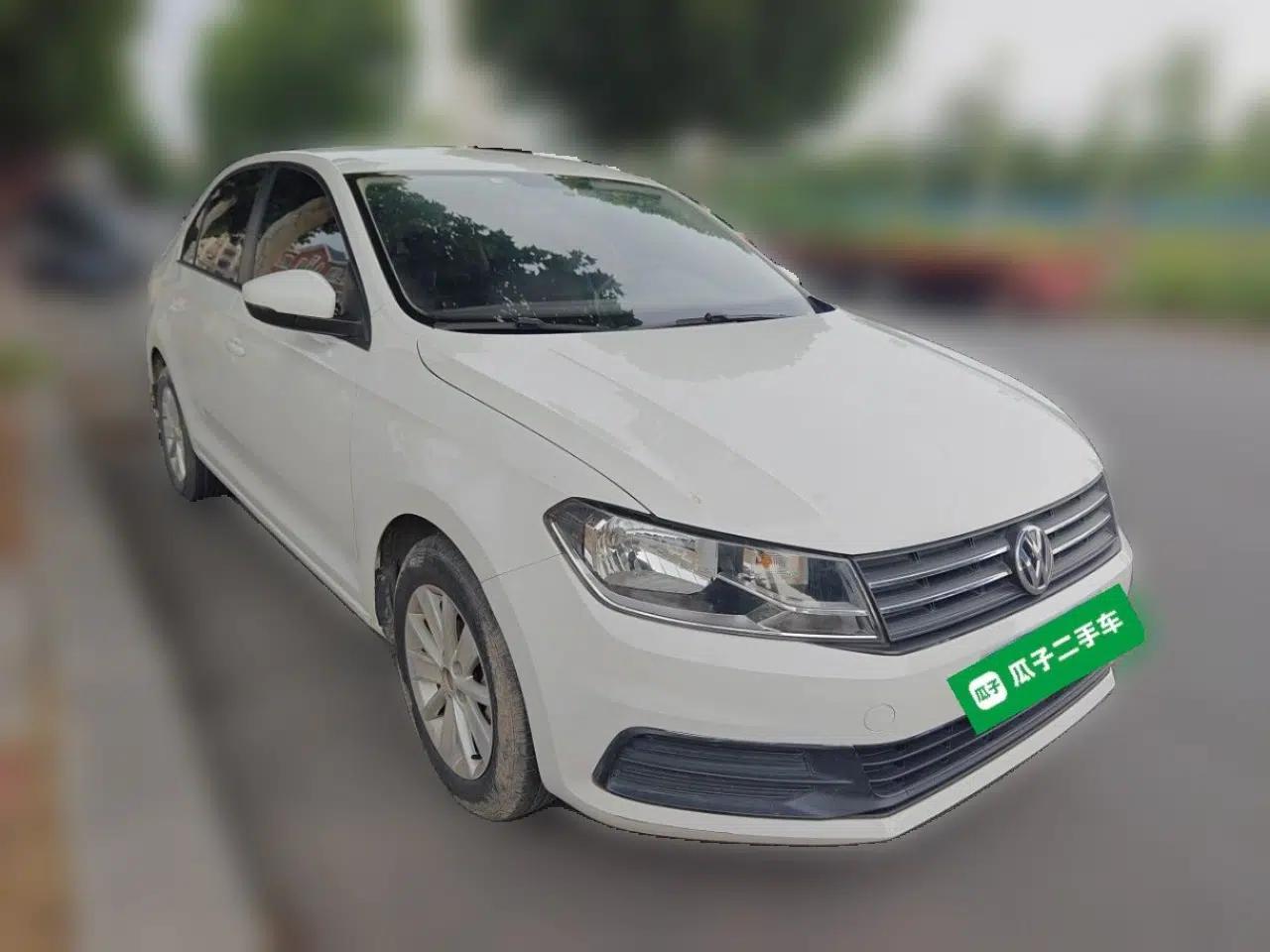 Volkswagen Santana 2016 1.6L Automatic Fashion Edition — миниатюра 3