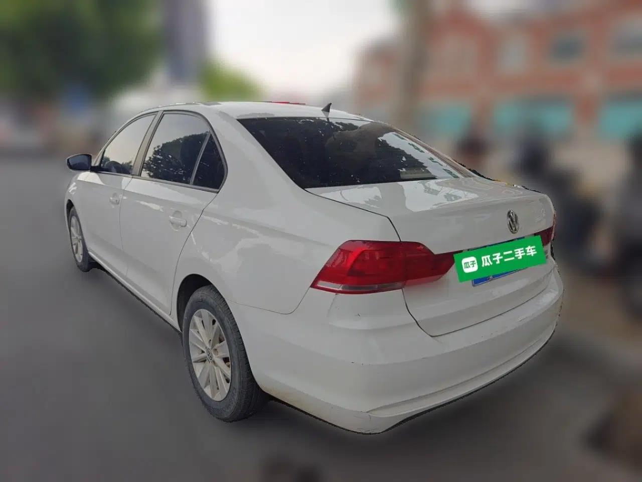 Volkswagen Santana 2016 1.6L Automatic Fashion Edition — миниатюра 4