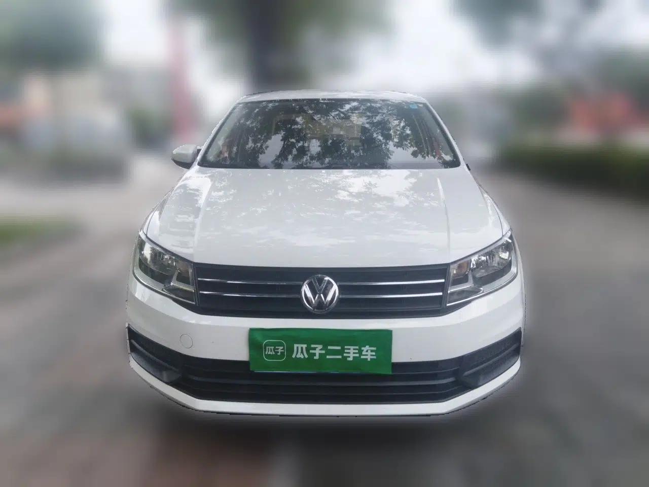 Volkswagen Santana 2018 1.5L Manual Fashion Edition — миниатюра 2