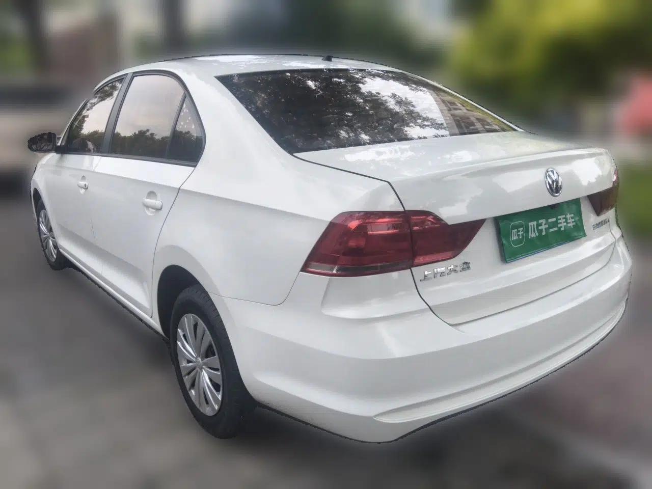 Volkswagen Santana 2018 1.5L Manual Fashion Edition — миниатюра 4
