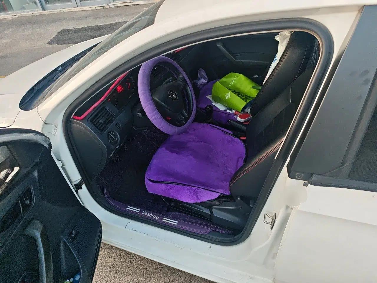 Volkswagen Santana 2016 1.4L Manual Fashion Edition — миниатюра 16