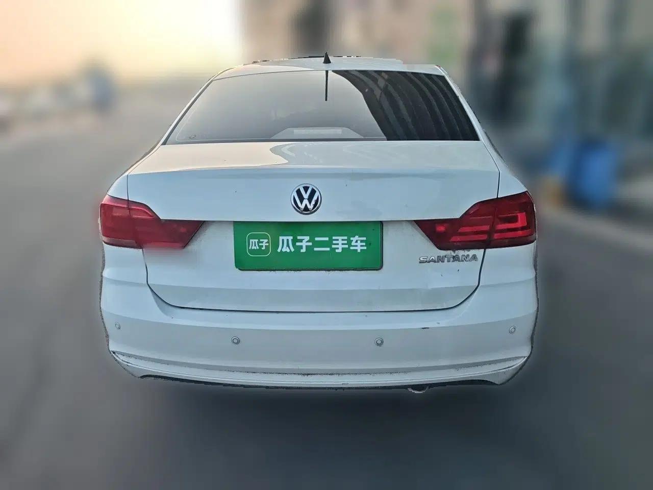 Volkswagen Santana 2016 1.4L Manual Fashion Edition — миниатюра 5