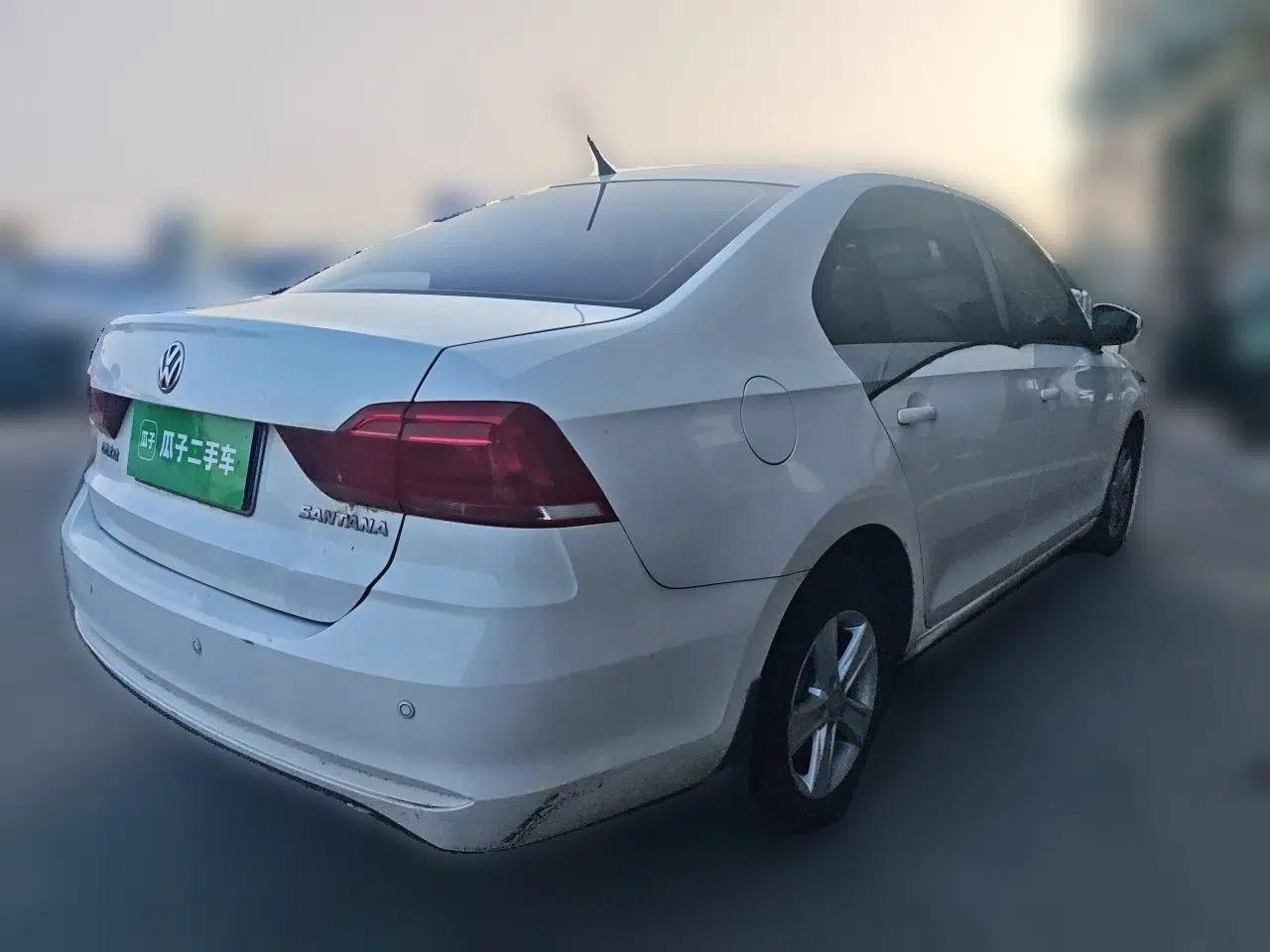 Volkswagen Santana 2016 1.4L Manual Fashion Edition — миниатюра 6