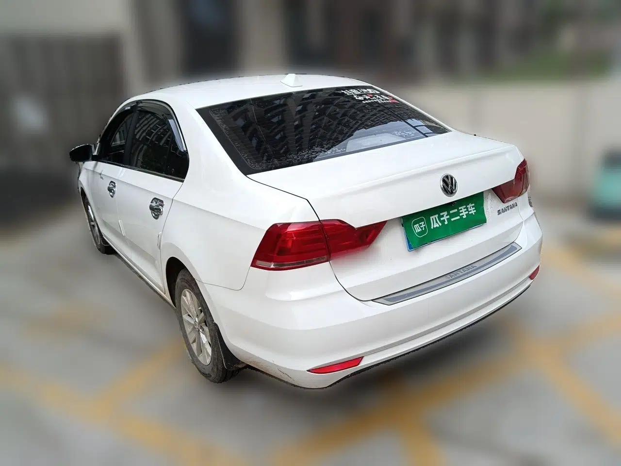Volkswagen Santana 2019 1.5L Manual Fashion Edition China VI Standard — миниатюра 4