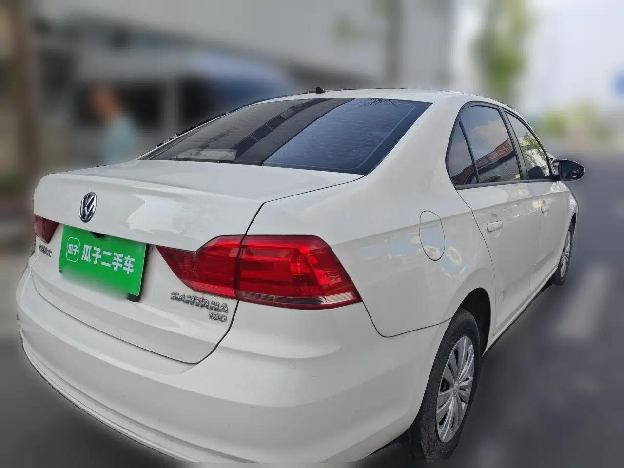 Volkswagen Santana 2016 1.6L Manual Fashion Edition — миниатюра 6