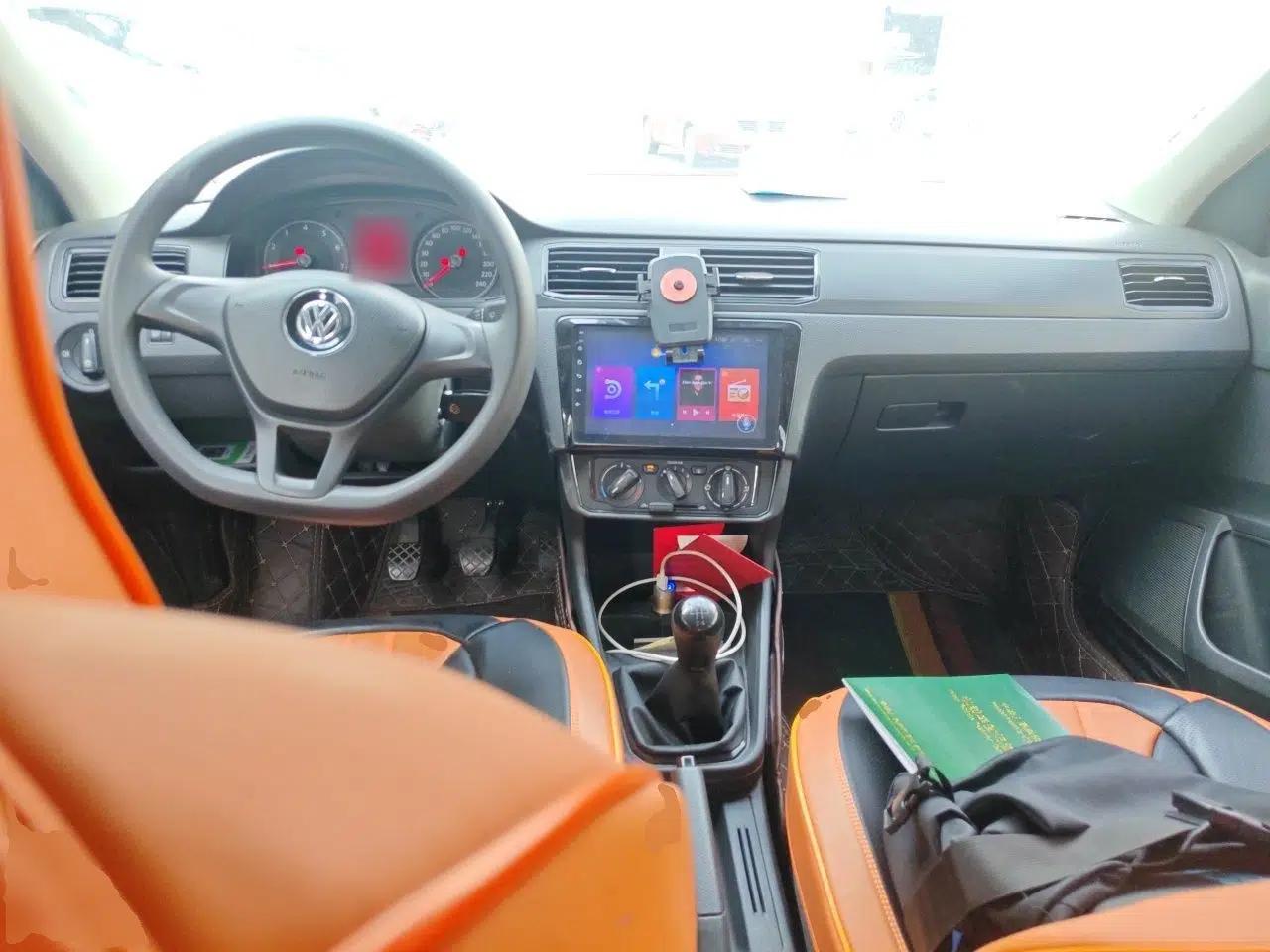 Volkswagen Santana 2016 1.6L Manual Fashion Edition — миниатюра 9