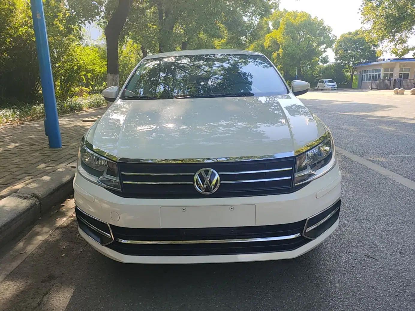 Volkswagen Santana 2021 1.5L Automatic Fashion Edition — миниатюра 2