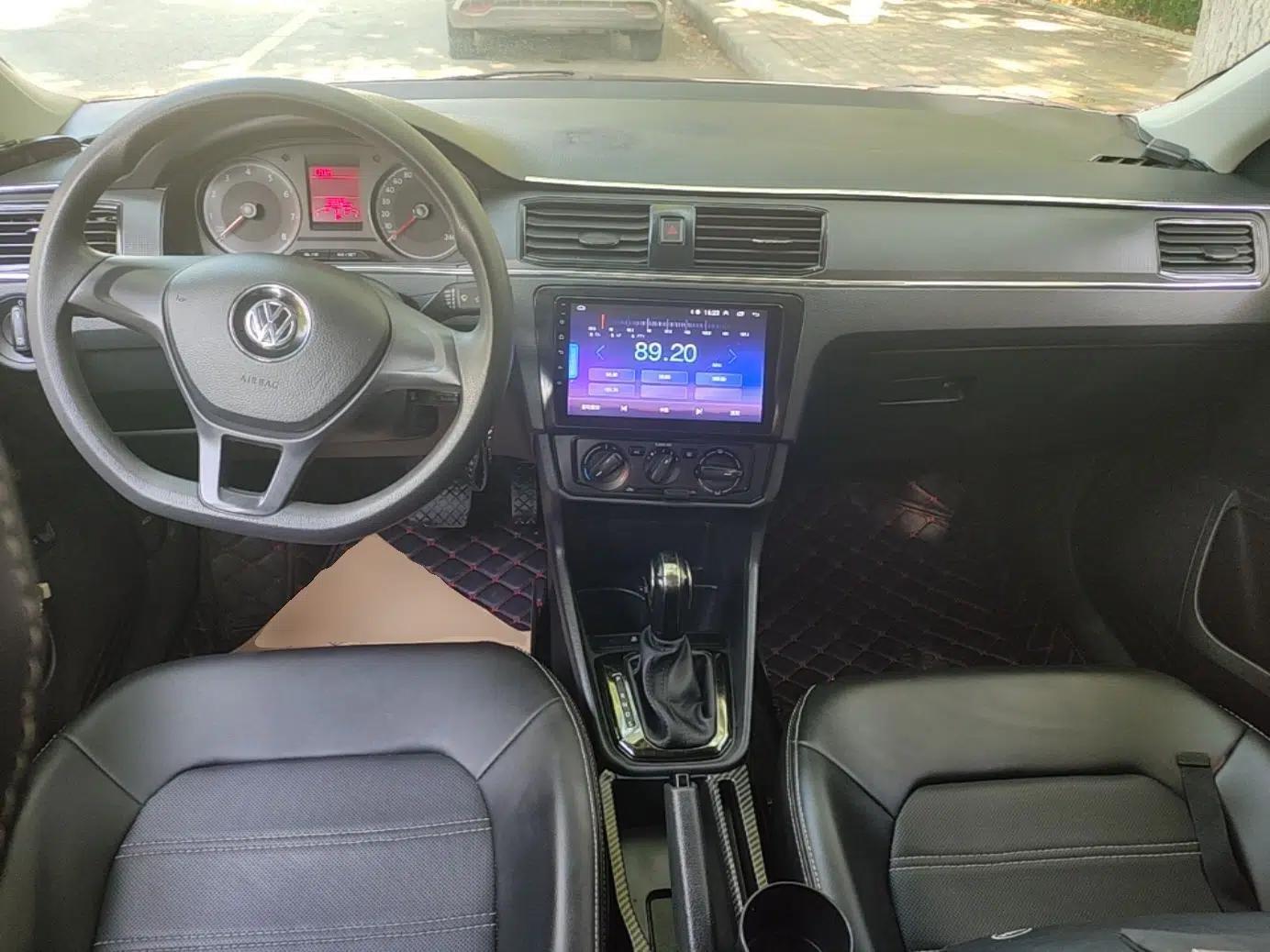 Volkswagen Santana 2021 1.5L Automatic Fashion Edition — миниатюра 12