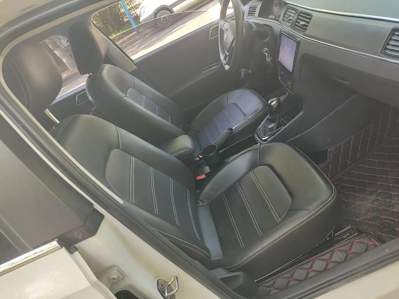 Volkswagen Santana 2021 1.5L Automatic Fashion Edition — миниатюра 19