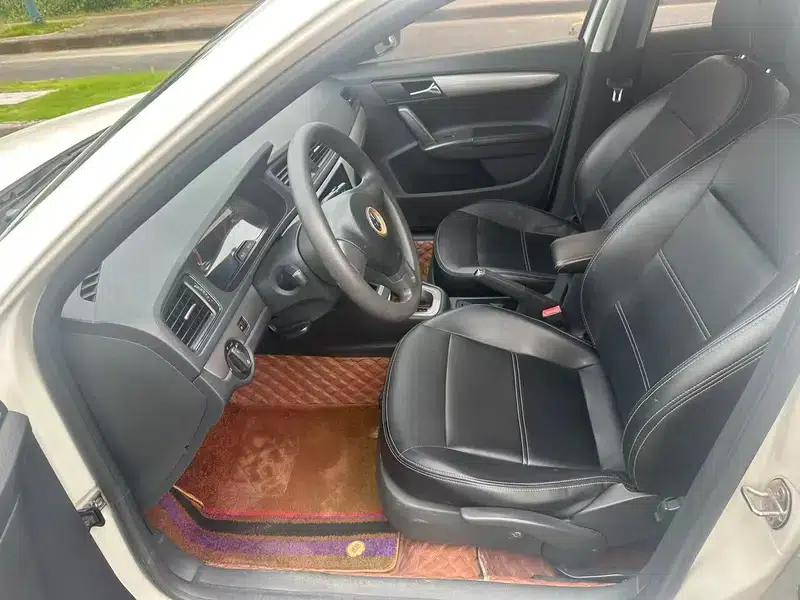 2017 Volkswagen Lavida 1.6L Automatic Comfort Edition — миниатюра 9