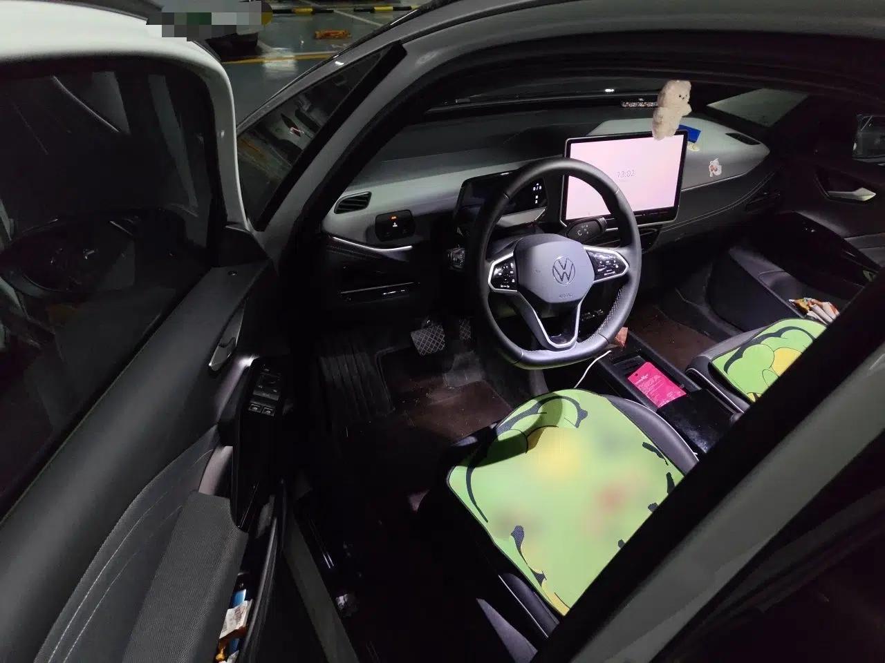 Volkswagen ID.3 2025 Smart Edition Outstanding Model — миниатюра 16