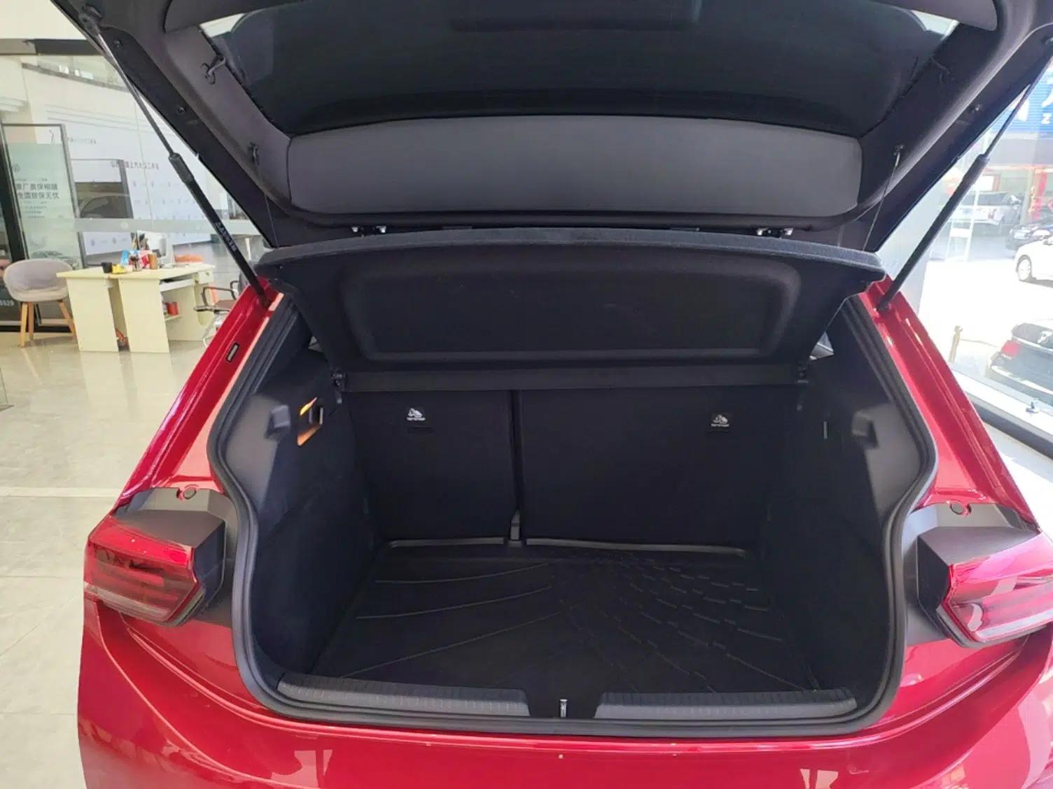 Volkswagen ID.3 2026 Smart Edition Advanced Intelligent GTX Kit Model — миниатюра 22