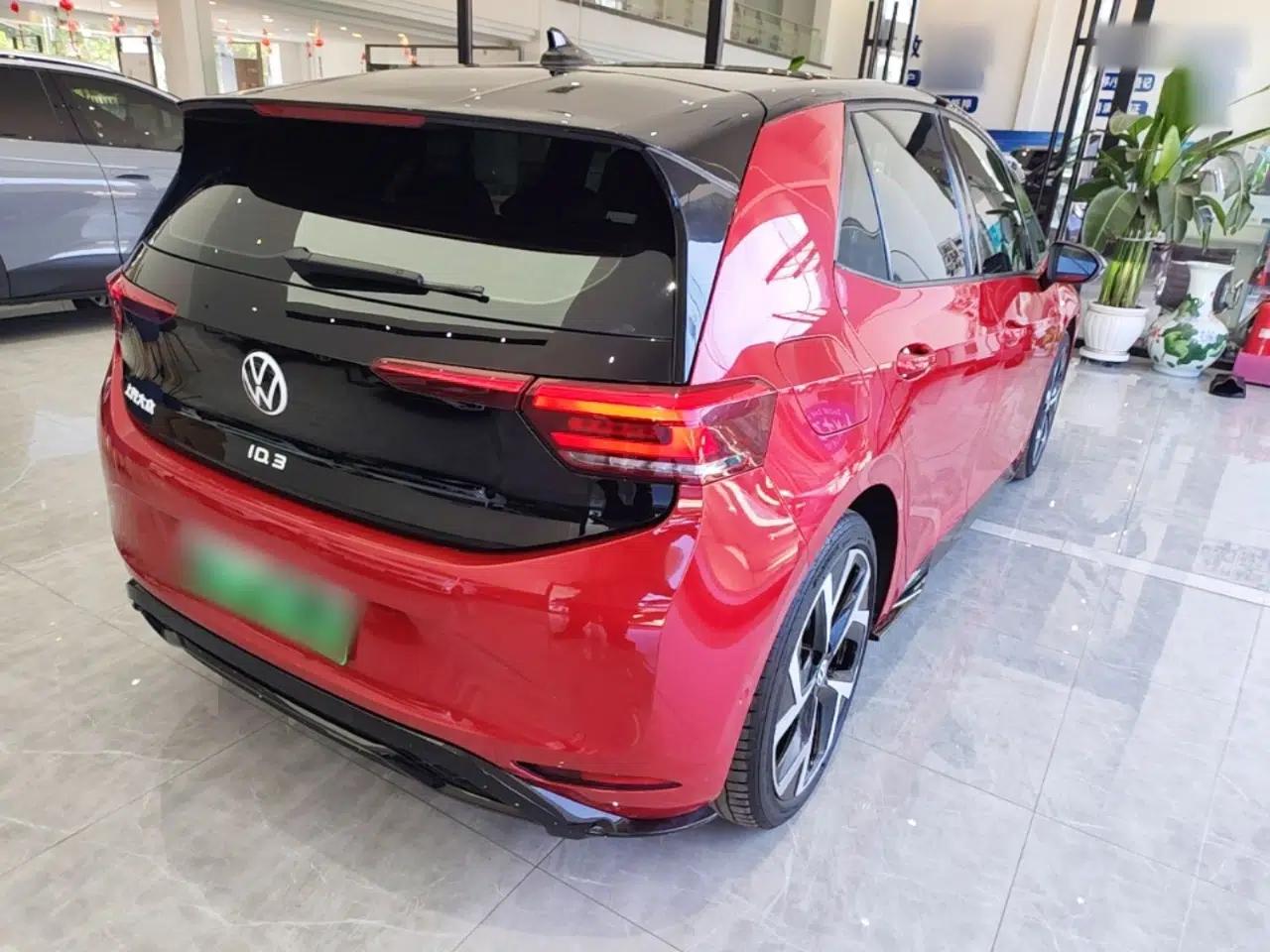 Volkswagen ID.3 2026 Smart Edition Advanced Intelligent GTX Kit Model — миниатюра 6