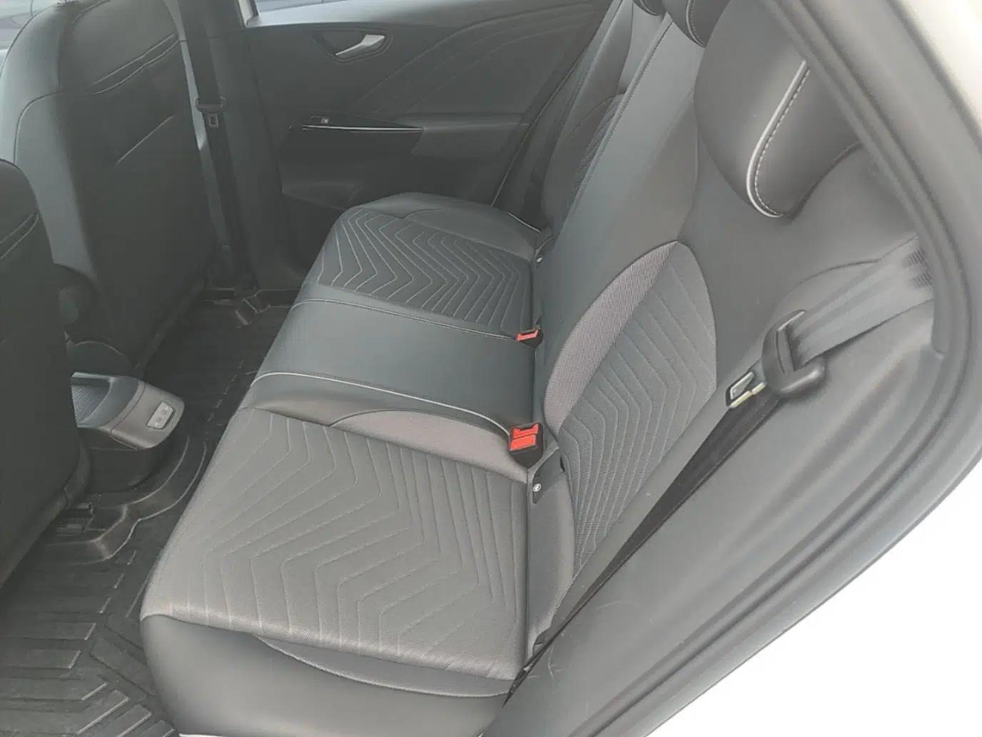 Volkswagen ID.3 2024 Pure & Smart Edition — миниатюра 20