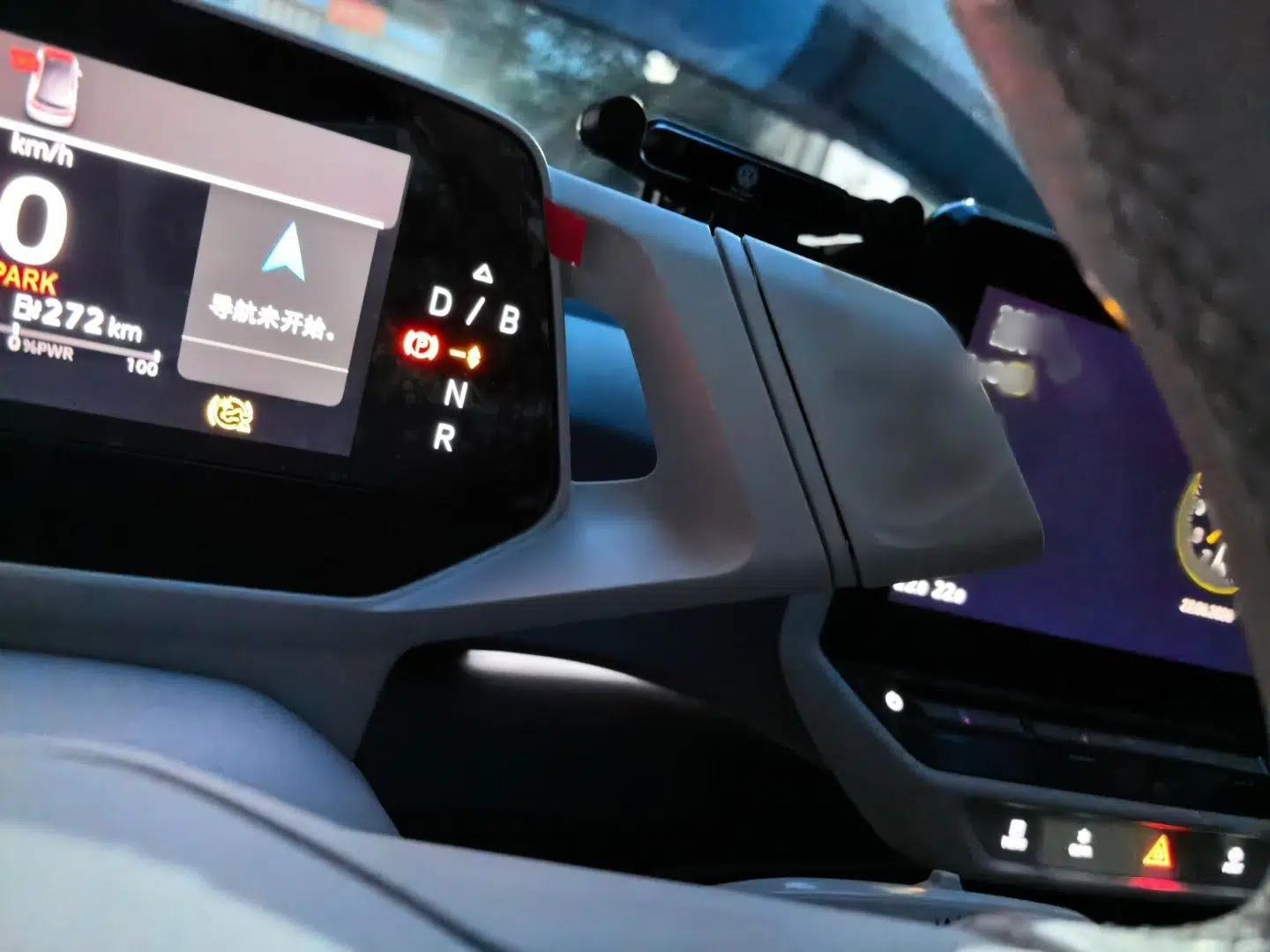 Volkswagen ID.3 2023 Pure Smart Edition — миниатюра 13