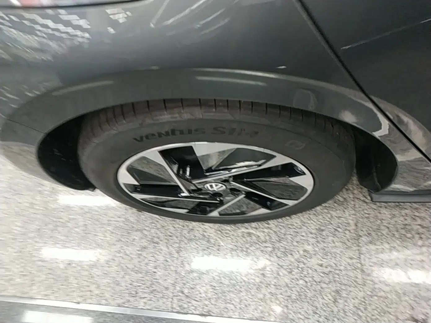Volkswagen ID.3 2023 Upgraded Model Pure Intelligent Enjoyment Version — миниатюра 11