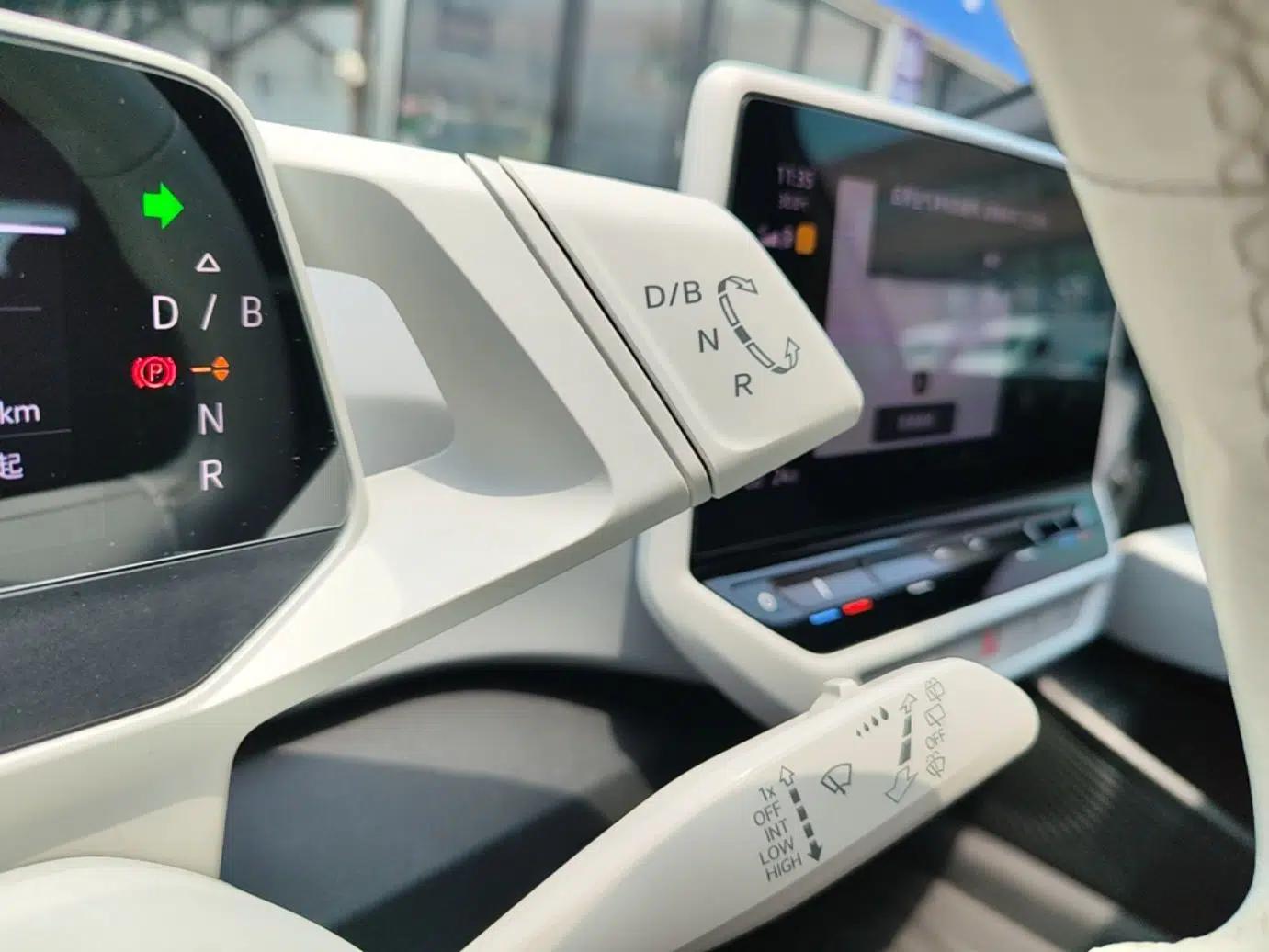 Volkswagen ID.3 2023 Upgraded Model Pure Intelligent Enjoyment Version — миниатюра 21