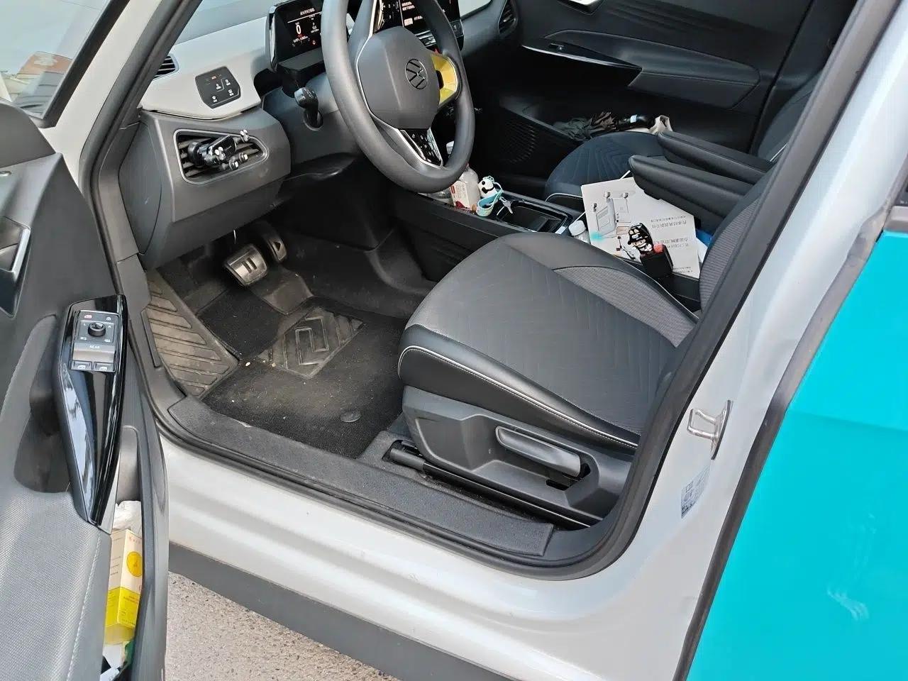 Volkswagen ID.3 2023 Pure Smart Edition — миниатюра 19