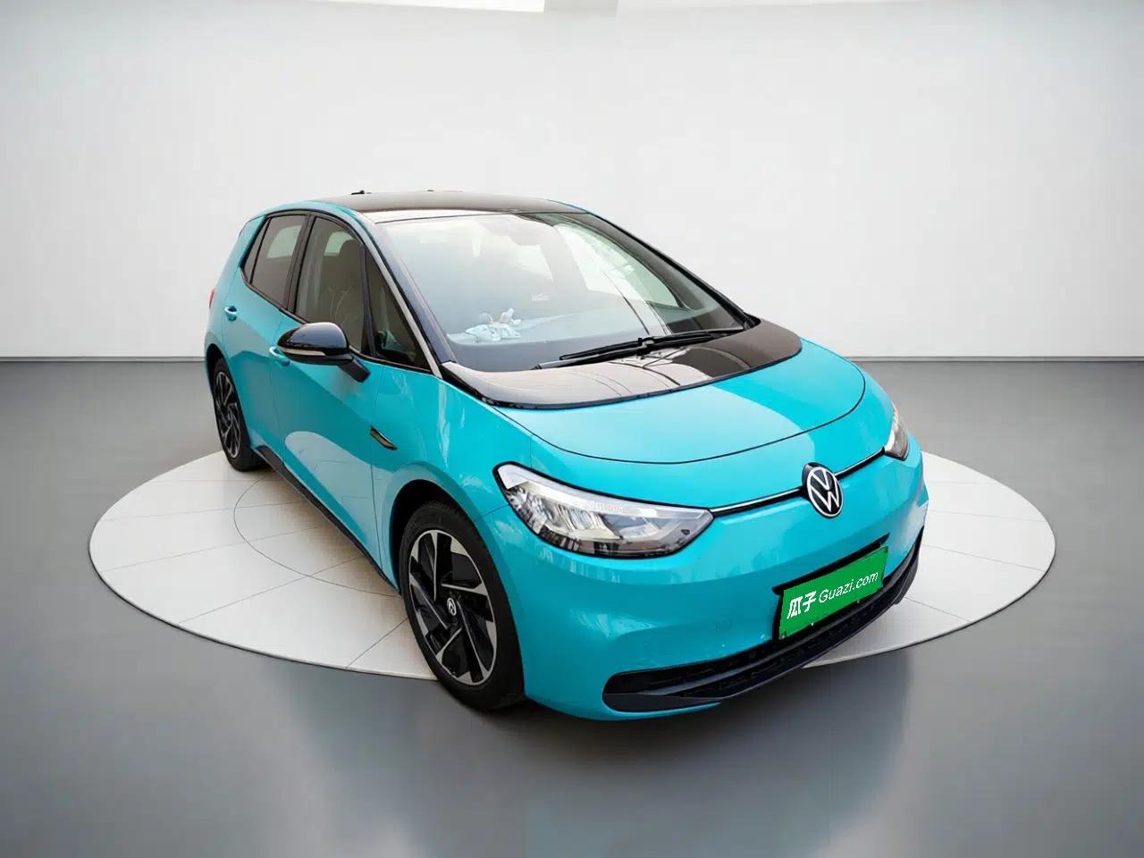Volkswagen ID.3 2023 Pure Smart Edition — миниатюра 3
