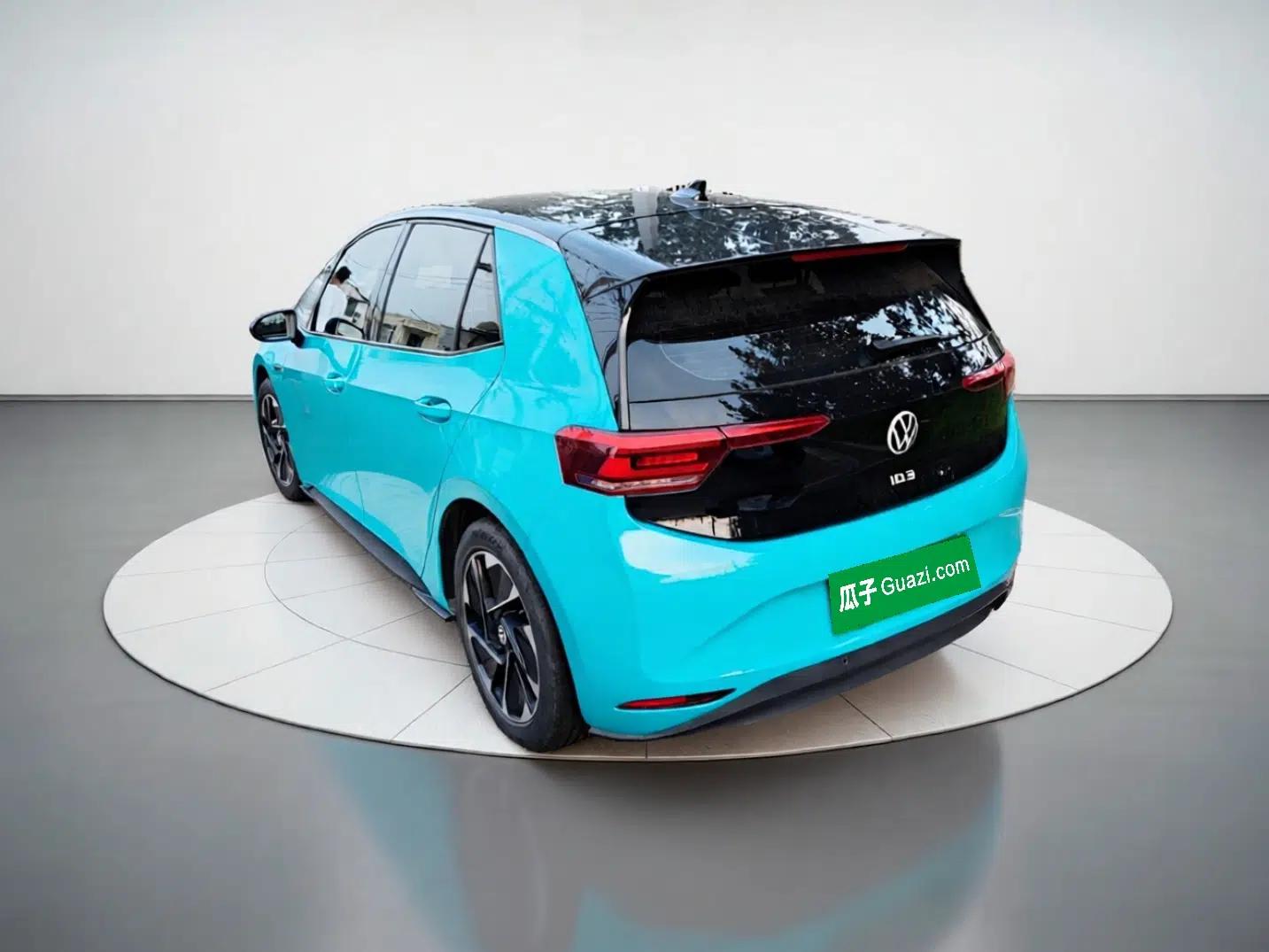 Volkswagen ID.3 2023 Pure Smart Edition — миниатюра 4