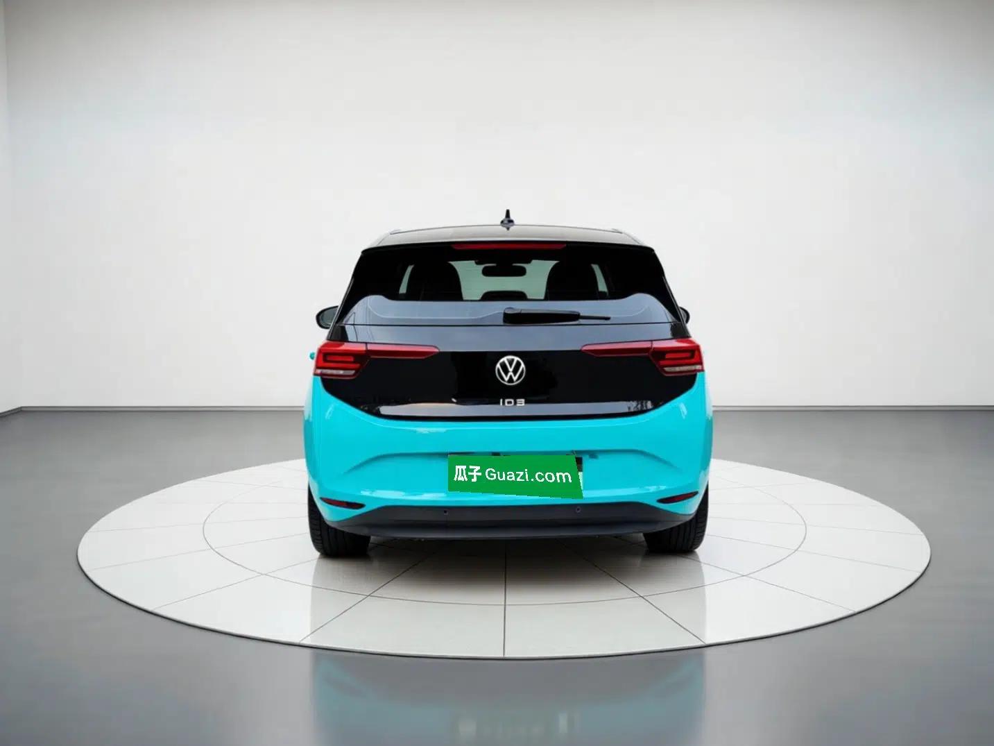 Volkswagen ID.3 2023 Pure Smart Edition — миниатюра 5