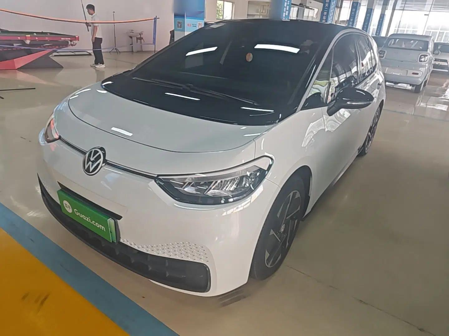 Volkswagen ID.3 2024 Pure & Smart Edition — миниатюра 1