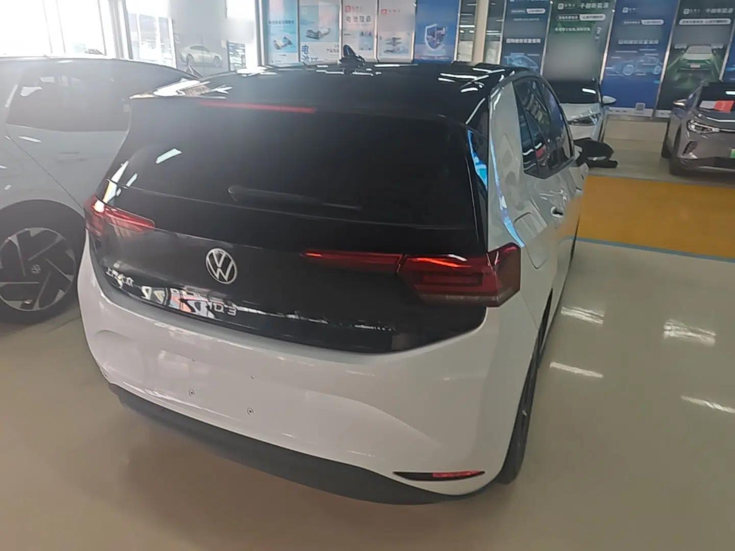 Volkswagen ID.3 2024 Pure & Smart Edition — миниатюра 6