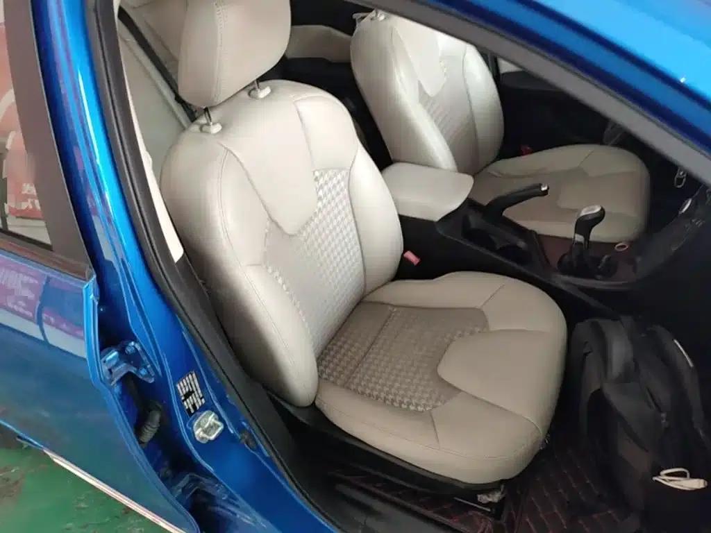 Trumpchi GA3S Vision 2014 1.6L Manual Elite ESP Edition — миниатюра 25