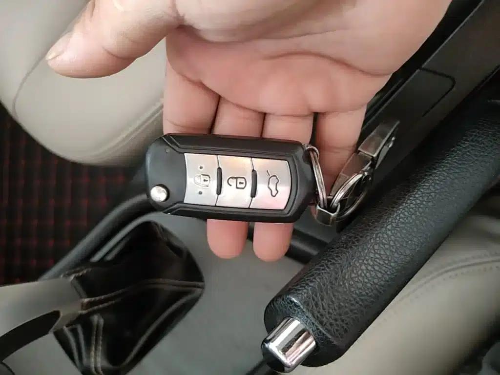 Trumpchi GA3S Vision 2014 1.6L Manual Elite ESP Edition — миниатюра 9