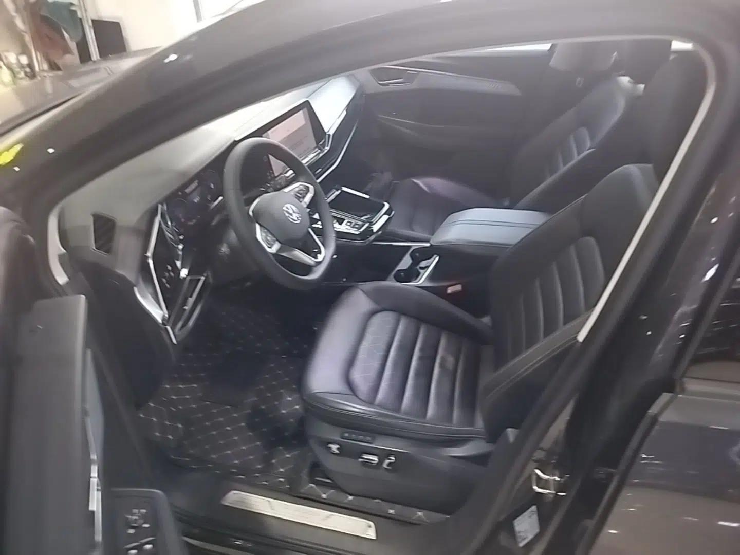Volkswagen Talagon 2022 380TSI All-Wheel-Drive Luxury Prestige Pro 7-Seater — миниатюра 18