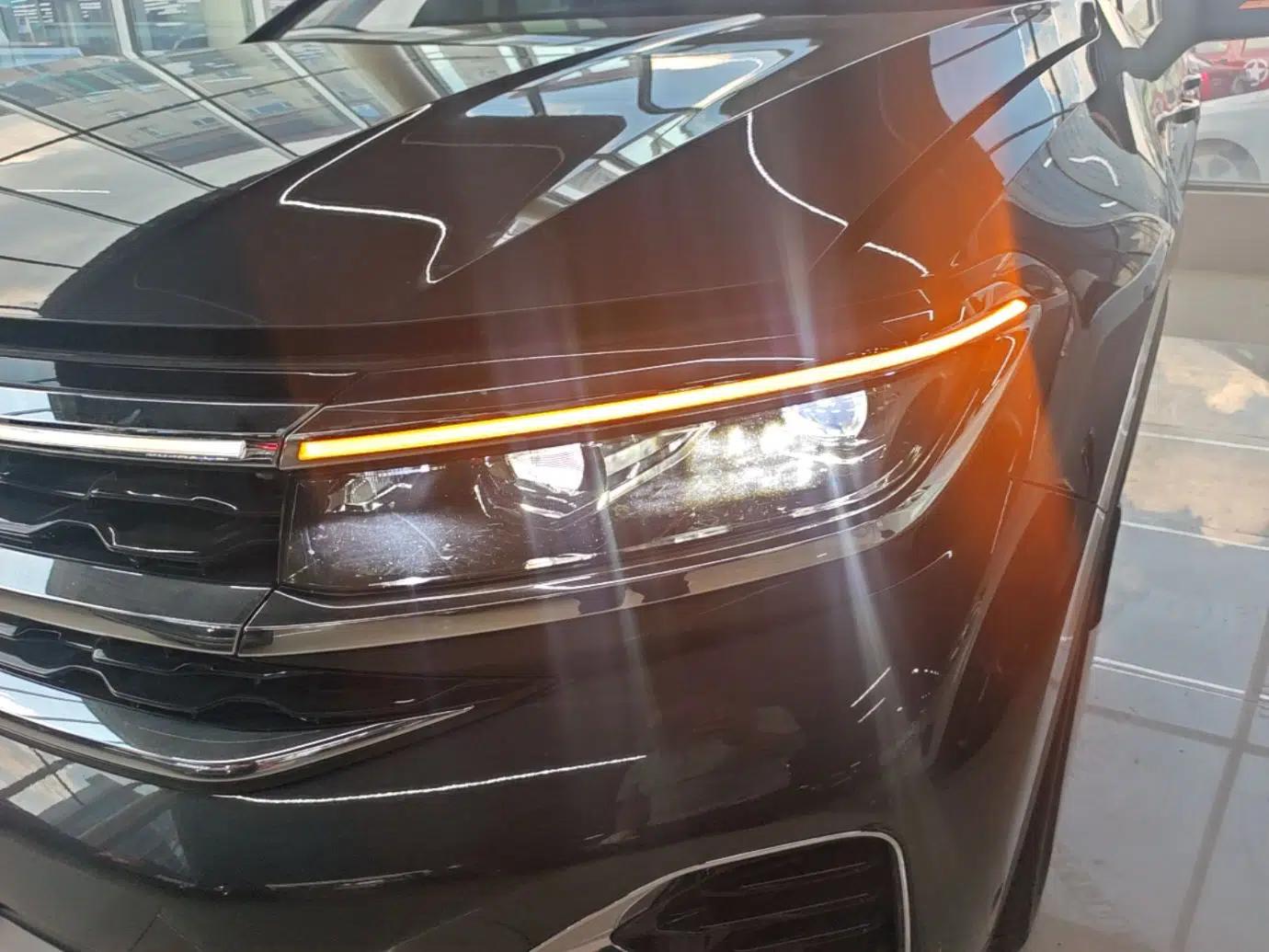 Volkswagen Talagon 2022 380TSI Four-Wheel Drive Luxury "Jiajing" Edition Pro 6 Seats — миниатюра 8