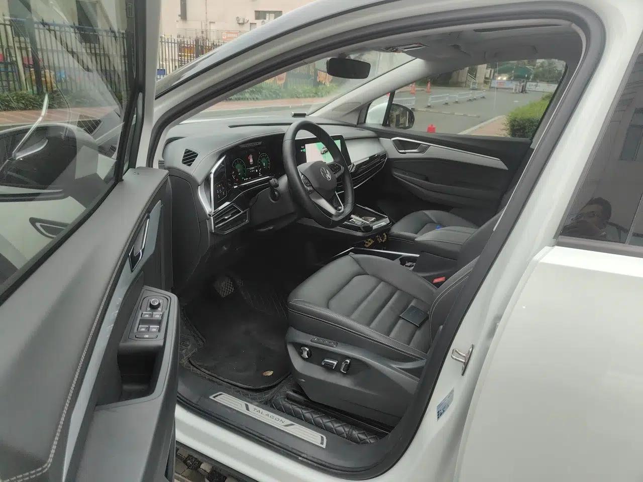 Volkswagen Talagon 2022 380TSI All-Wheel-Drive Luxury Prestige Pro 7-Seater — миниатюра 16