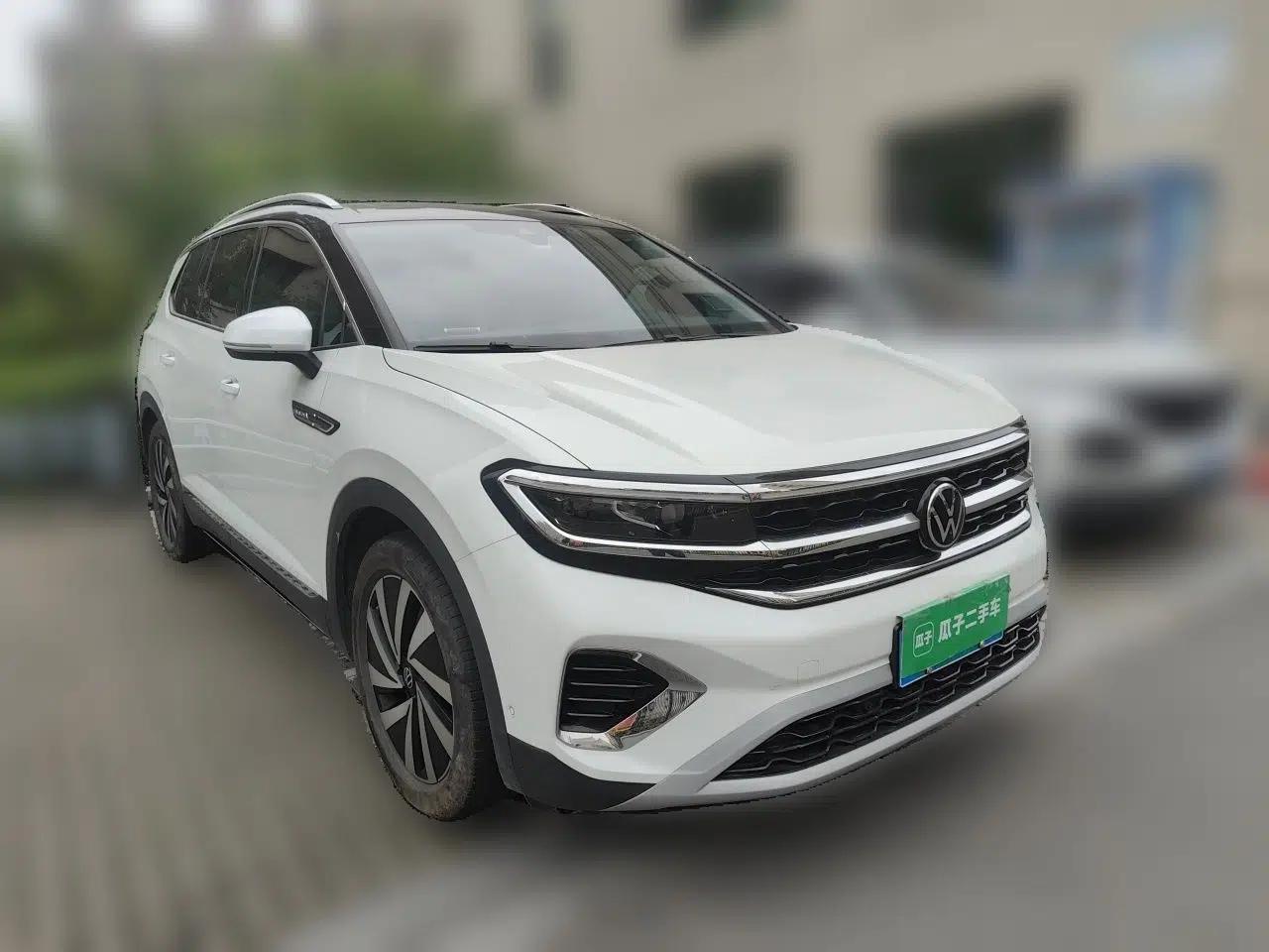 Volkswagen Talagon 2022 380TSI All-Wheel-Drive Luxury Prestige Pro 7-Seater — миниатюра 3