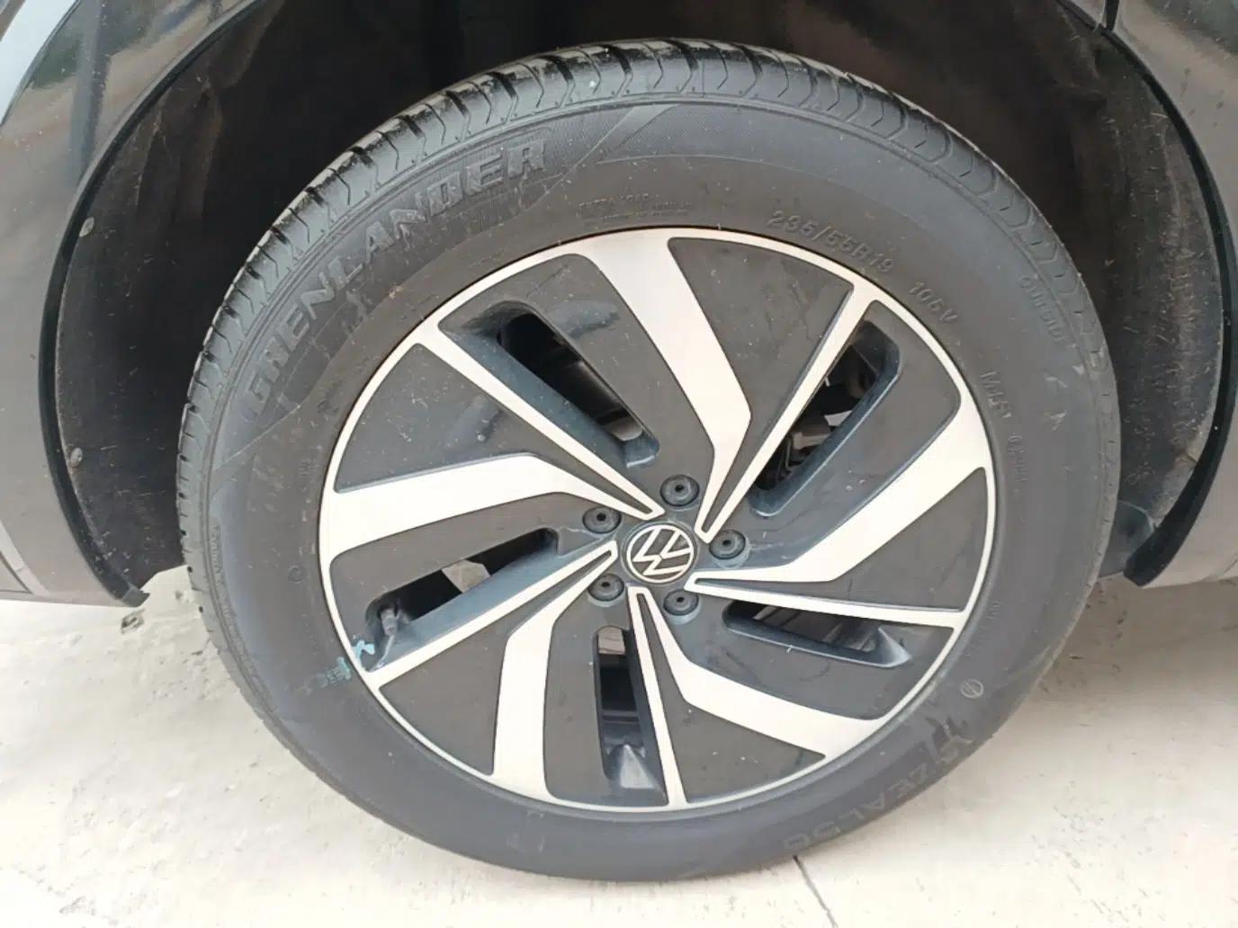 Volkswagen Viloran 2023 Facelift 330TSI Luxury Edition — миниатюра 11