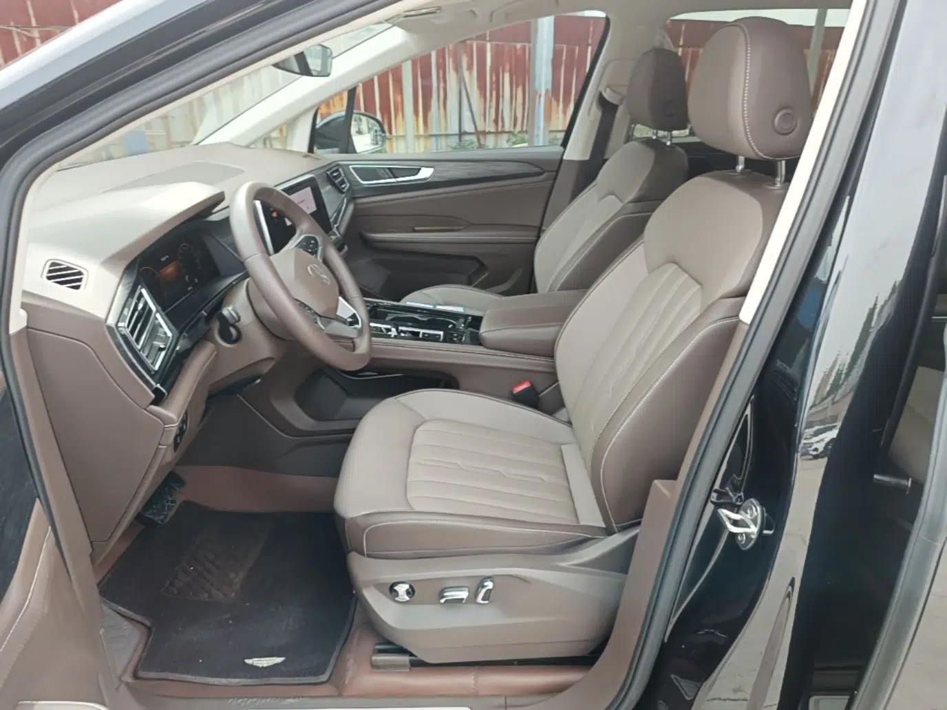 Volkswagen Viloran 2023 Facelift 330TSI Luxury Edition — миниатюра 17