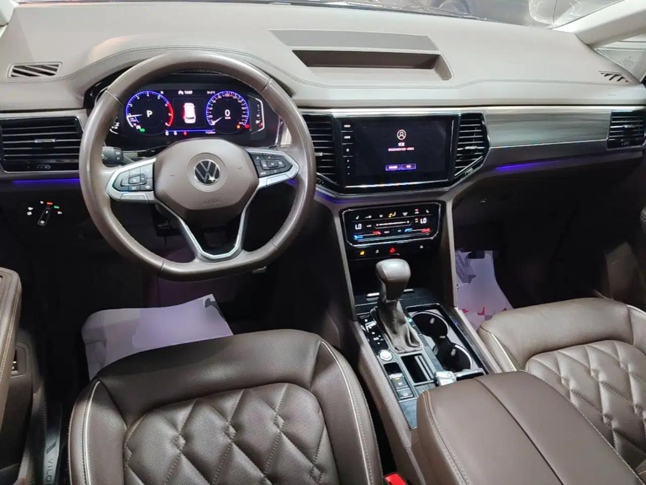 Volkswagen Viloran 2020 380TSI Prestige Edition — миниатюра 12