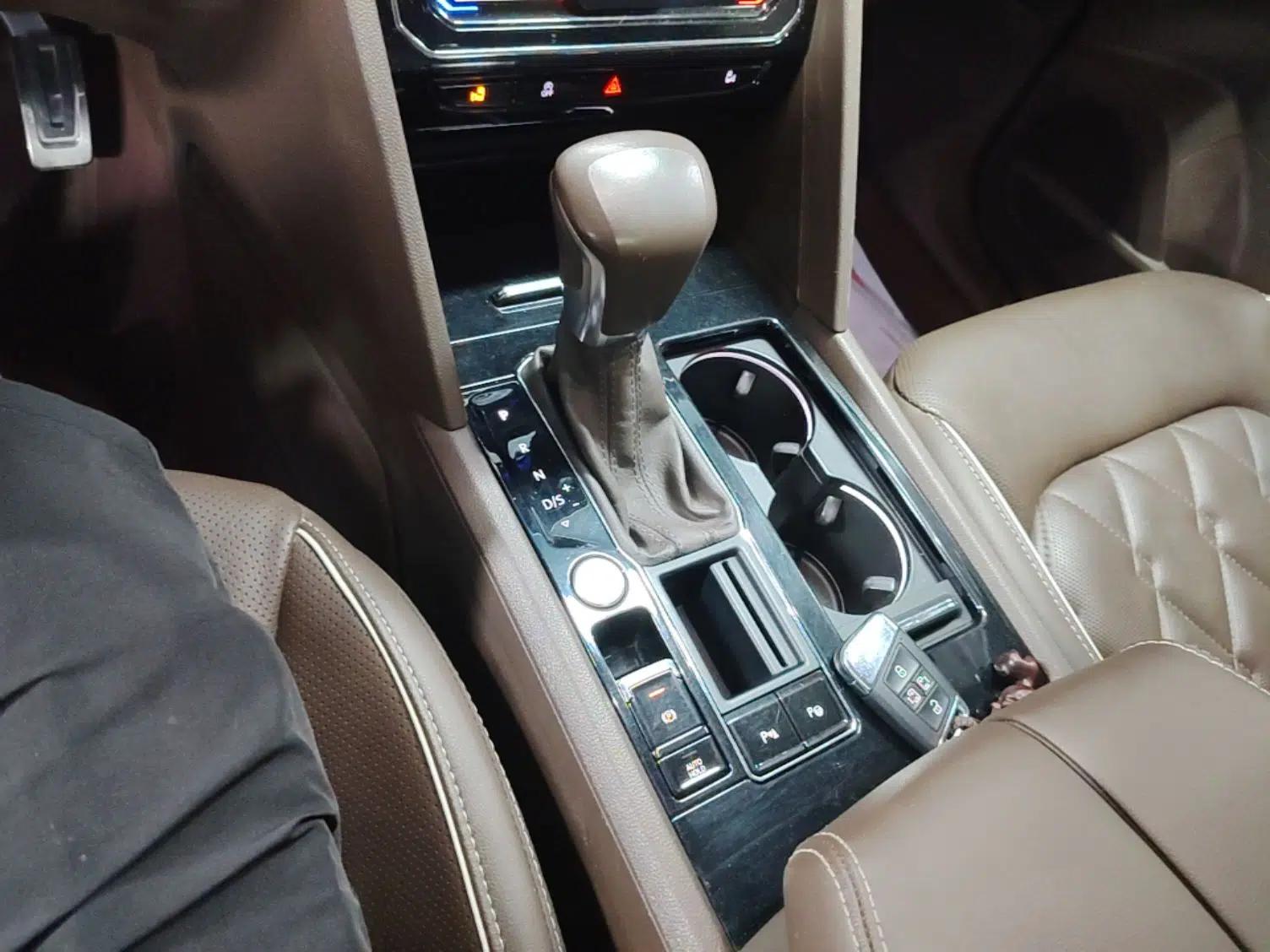 Volkswagen Viloran 2020 380TSI Prestige Edition — миниатюра 16