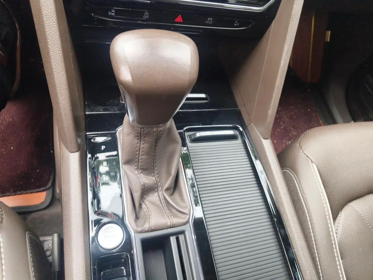 Volkswagen Viloran 2020 380TSI Flagship Edition — миниатюра 14