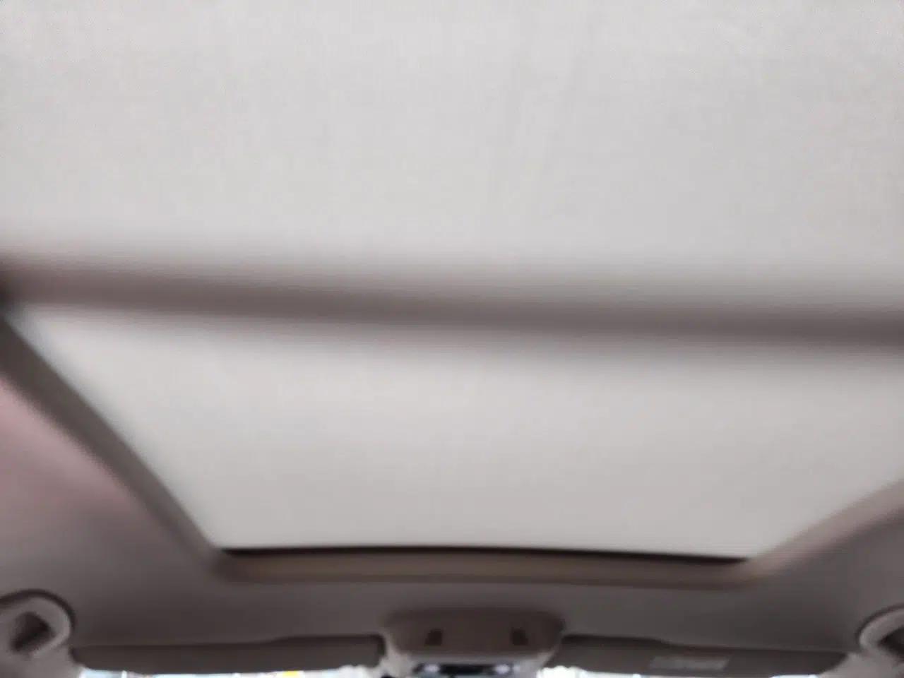 Volkswagen Viloran 2024 380TSI Luxury Edition — миниатюра 18
