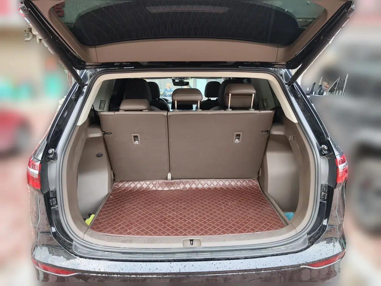 Volkswagen Viloran 2024 380TSI Luxury Edition — миниатюра 19