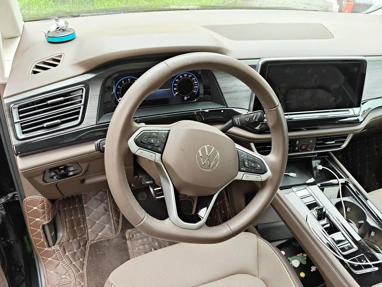 Volkswagen Viloran 2023 380TSI Prestige Edition — миниатюра 10