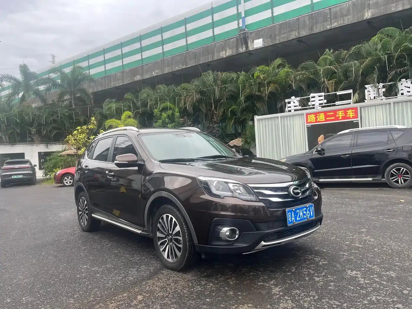 Trumpchi GS5 Super 2015 1.8T Automatic 2WD Luxury Navigation Edition — миниатюра 3