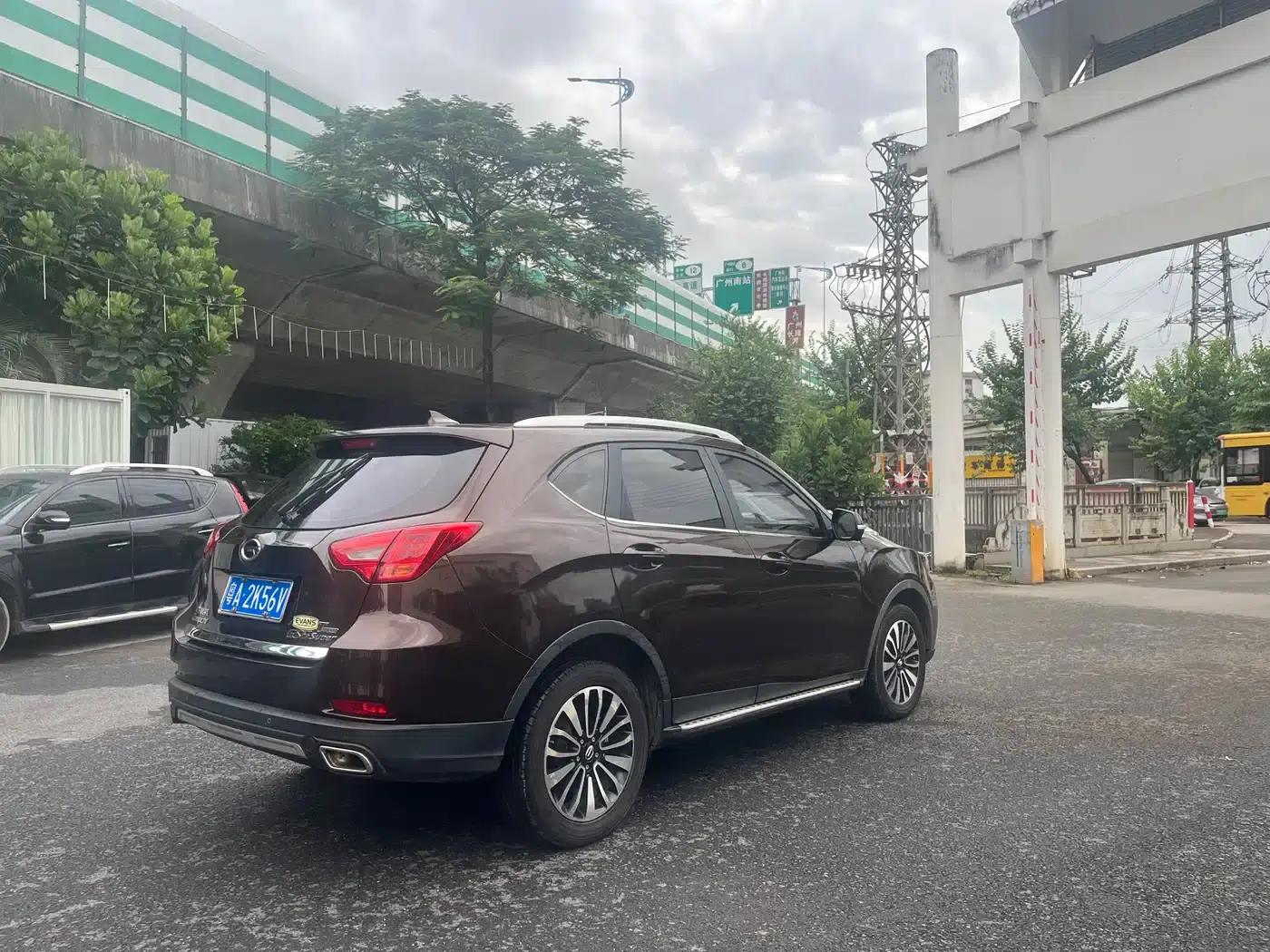 Trumpchi GS5 Super 2015 1.8T Automatic 2WD Luxury Navigation Edition — миниатюра 5